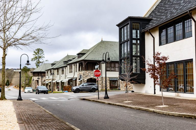 5 reasons people love Mt Laurel + how to make it your new home 5 reasons people love Mt Laurel + how to make it your new home