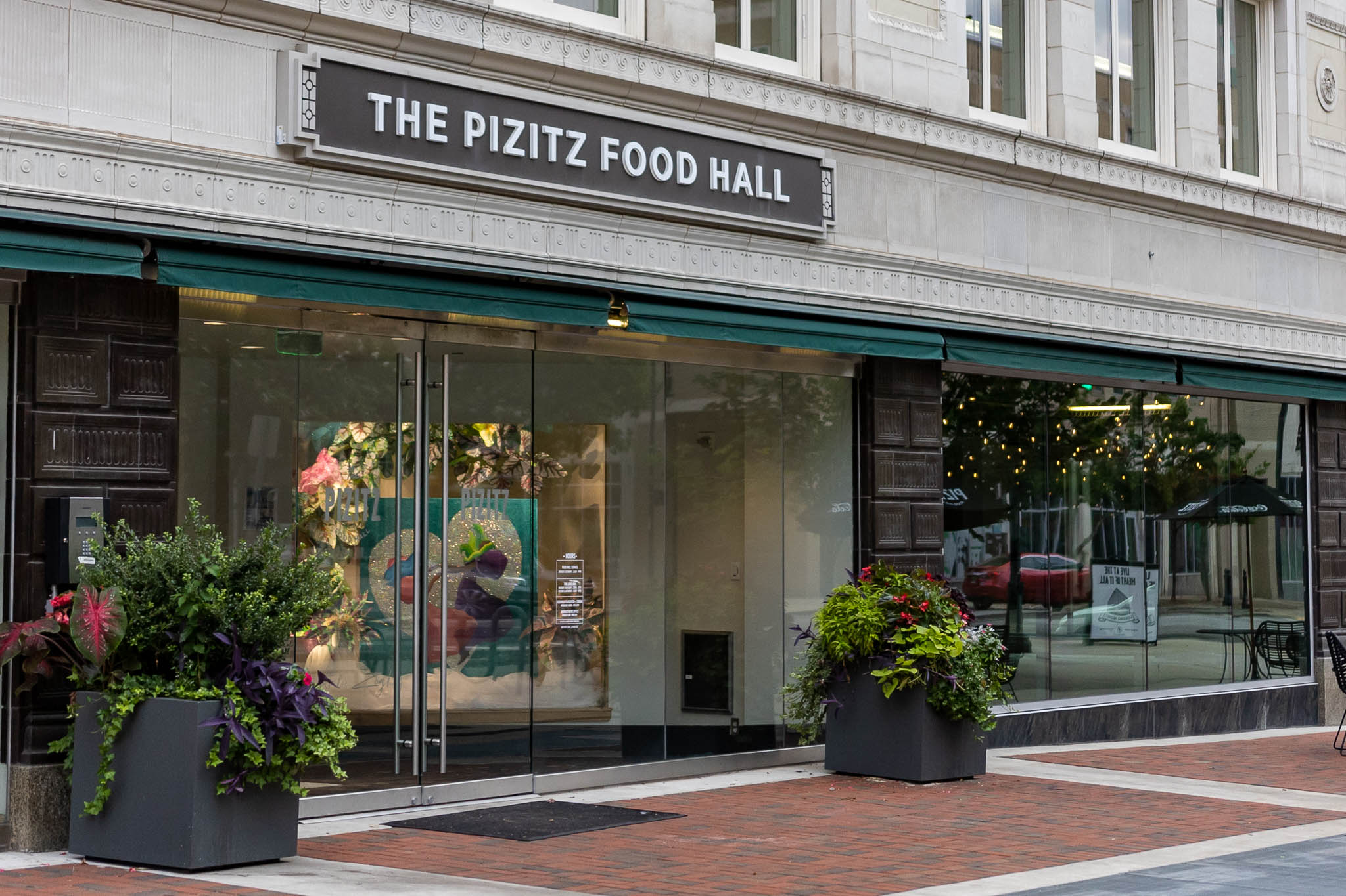 Vote now for The Pizitz Food Hall in USA Today