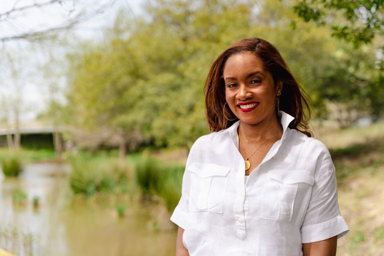 How Alexis Barton fulfilled her dream of graduating college with a second chance from UA Online How Alexis Barton fulfilled her dream of graduating college with a second chance from UA Online