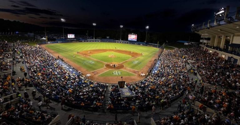 2022 SEC Baseball Tournament drew 140,000 fans at the Hoover Met, locks in event two more years 2022 SEC Baseball Tournament drew 140,000 fans at the Hoover Met, locks in event two more years