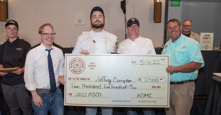 Homewood chef Jeffrey Compton wins gold at the 7th annual Alabama Seafood Cook-Off Homewood chef Jeffrey Compton wins gold at the 7th annual Alabama Seafood Cook-Off