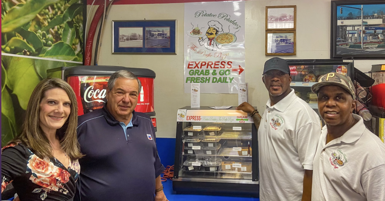 New! Tom & Jerry’s selling loaded spuds & wings by Potatoe Patahtoz & the Perfect Pizza New! Tom & Jerry’s selling loaded spuds & wings by Potatoe Patahtoz & the Perfect Pizza