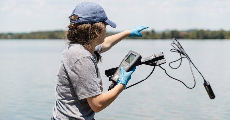 Is it safe to swim in Alabama’s lakes and rivers? This group answers that question for the Coosa River weekly Is it safe to swim in Alabama’s lakes and rivers? This group answers that question for the Coosa River weekly