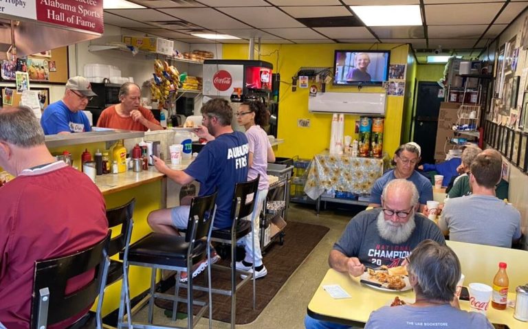 Salem’s Diner named the best diner in Alabama by Food & Wine Salem’s Diner named the best diner in Alabama by Food & Wine