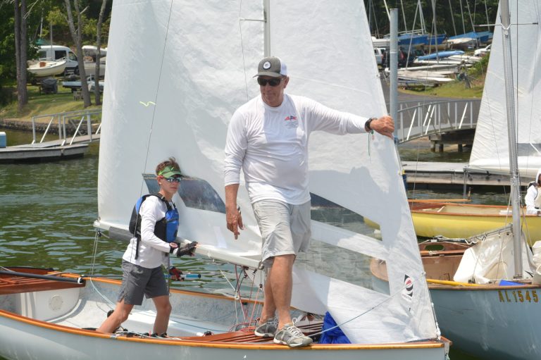 Learn to sail at the Birmingham Sailing Club Learn to sail at the Birmingham Sailing Club