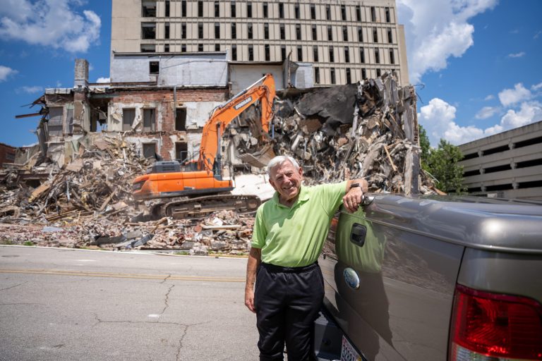 Demolition of Birmingham’s Carraway Hospital has begun Demolition of Birmingham’s Carraway Hospital has begun