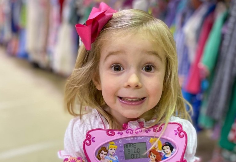 Shop, save + give back this fall at the Giggles & Grace Consignment Sale, Sept. 9-10 Shop, save + give back this fall at the Giggles & Grace Consignment Sale, Sept. 9-10