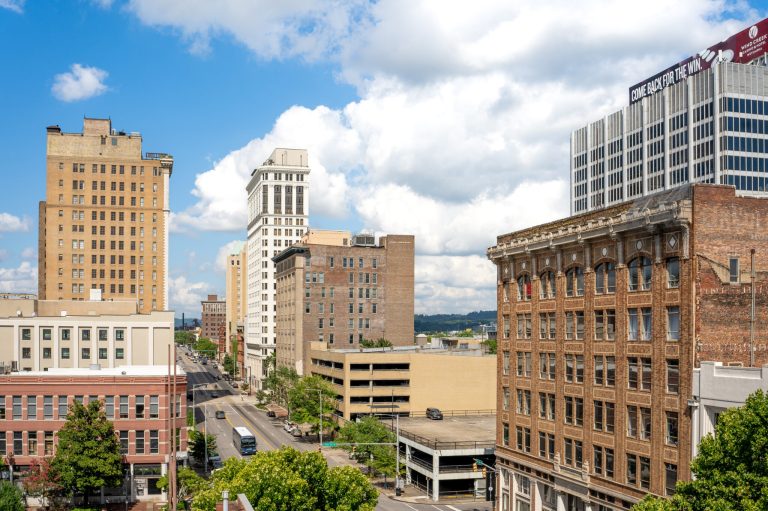 REPORT: Downtown Birmingham continues to grow; food and beverage scene booming REPORT: Downtown Birmingham continues to grow; food and beverage scene booming