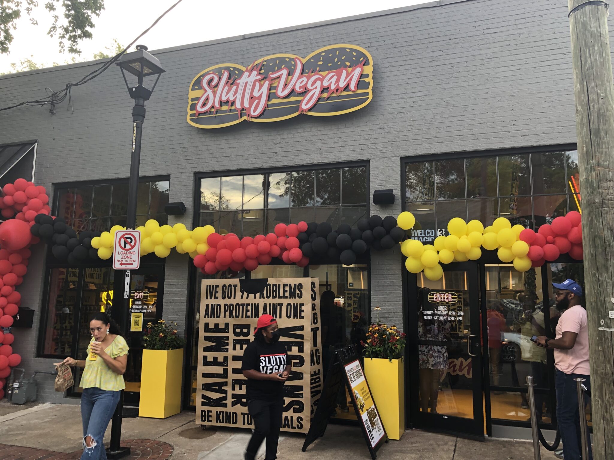Slutty Vegan is now open in Woodlawn—here's what to expect
