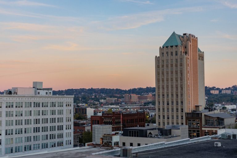 NOW HIRING: There are over 21K job openings in the Greater Birmingham Area—March 20 NOW HIRING: There are over 21K job openings in the Greater Birmingham Area—March 20