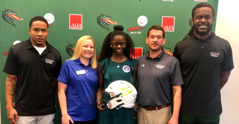 Homecoming tradition: UAB football players to wear names of Children’s Harbor kids on back of their jersey Homecoming tradition: UAB football players to wear names of Children’s Harbor kids on back of their jersey