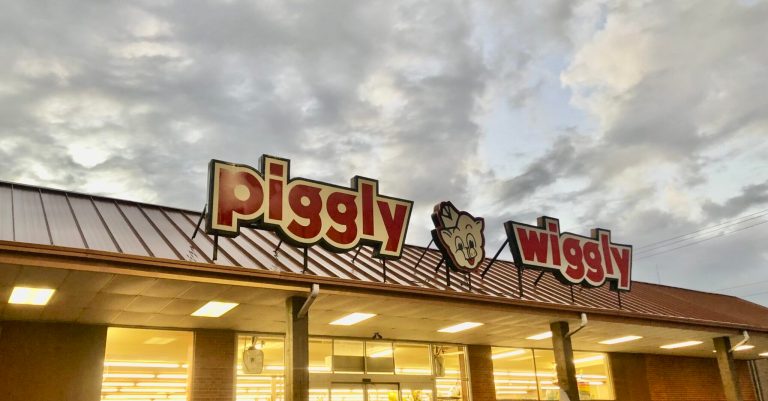 Homewood Piggly Wiggly temporarily closing for redevelopment Homewood Piggly Wiggly temporarily closing for redevelopment