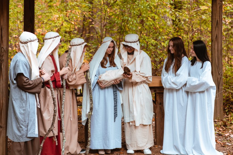 3 reasons to experience the magic of Christmas at a live nativity, Dec. 4 3 reasons to experience the magic of Christmas at a live nativity, Dec. 4
