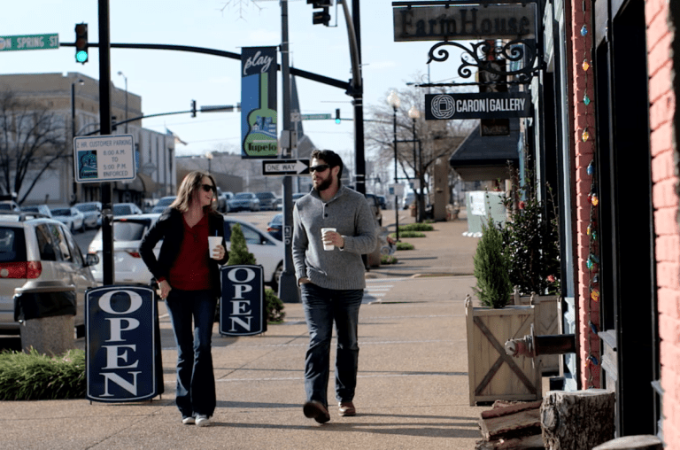 5 reasons to celebrate the holiday season in Tupelo, Mississippi 5 reasons to celebrate the holiday season in Tupelo, Mississippi