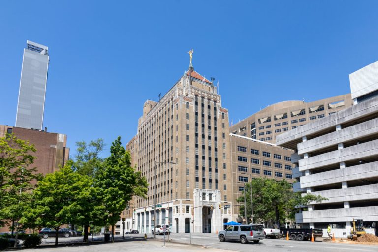 Job-seekers: over 21K job openings in The Magic City Job-seekers: over 21K job openings in The Magic City