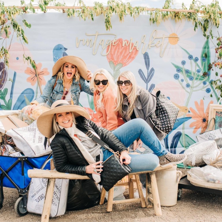 Grab your girls + shop unique finds this Valentine’s Day weekend in Hoover, Feb. 13-15 Grab your girls + shop unique finds this Valentine’s Day weekend in Hoover, Feb. 13-15