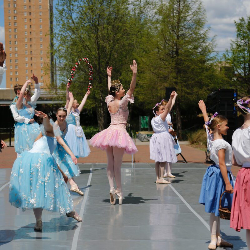 Explore the beauty of dance at this FREE family-friendly event + more—April 16 at Railroad Park Explore the beauty of dance at this FREE family-friendly event + more—April 16 at Railroad Park