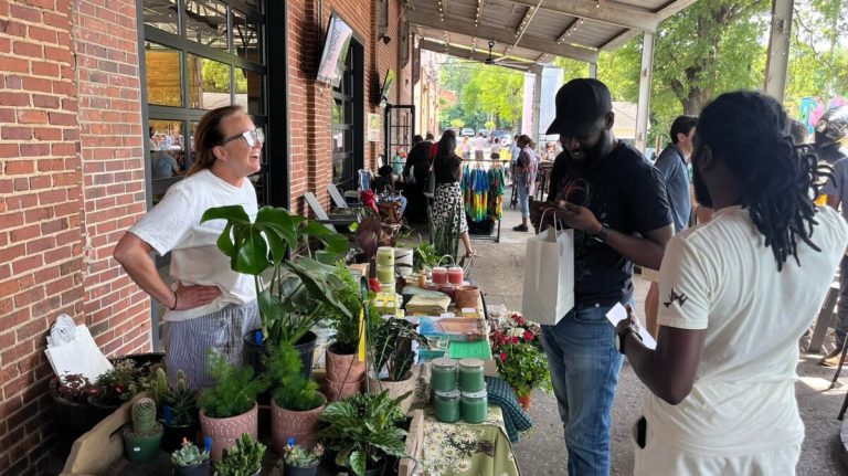 5 reasons you need to head to The Funky Food Truck Festival June 3, 1-5PM at Cahaba Brewing 5 reasons you need to head to The Funky Food Truck Festival June 3, 1-5PM at Cahaba Brewing