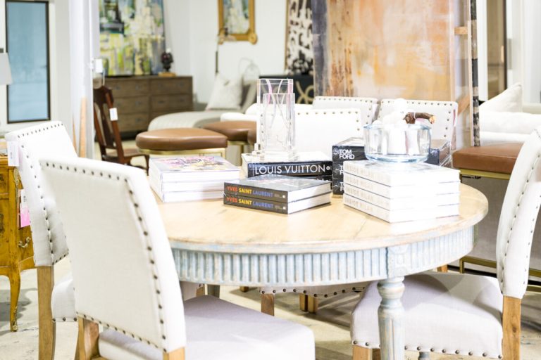 Shop unique, high-end staging decor for every budget and aesthetic Shop unique, high-end staging decor for every budget and aesthetic