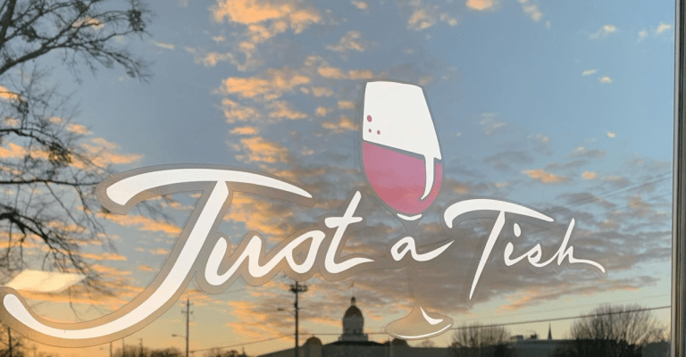 New spot to grab drinks opens on Columbiana Main Street New spot to grab drinks opens on Columbiana Main Street