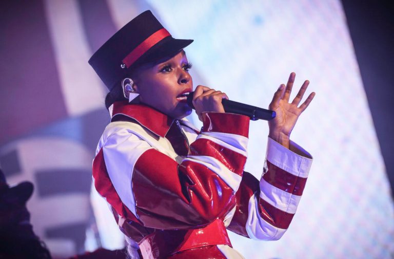 Singer and actress Janelle Monáe to perform at Avondale Brewery on October 4 Singer and actress Janelle Monáe to perform at Avondale Brewery on October 4