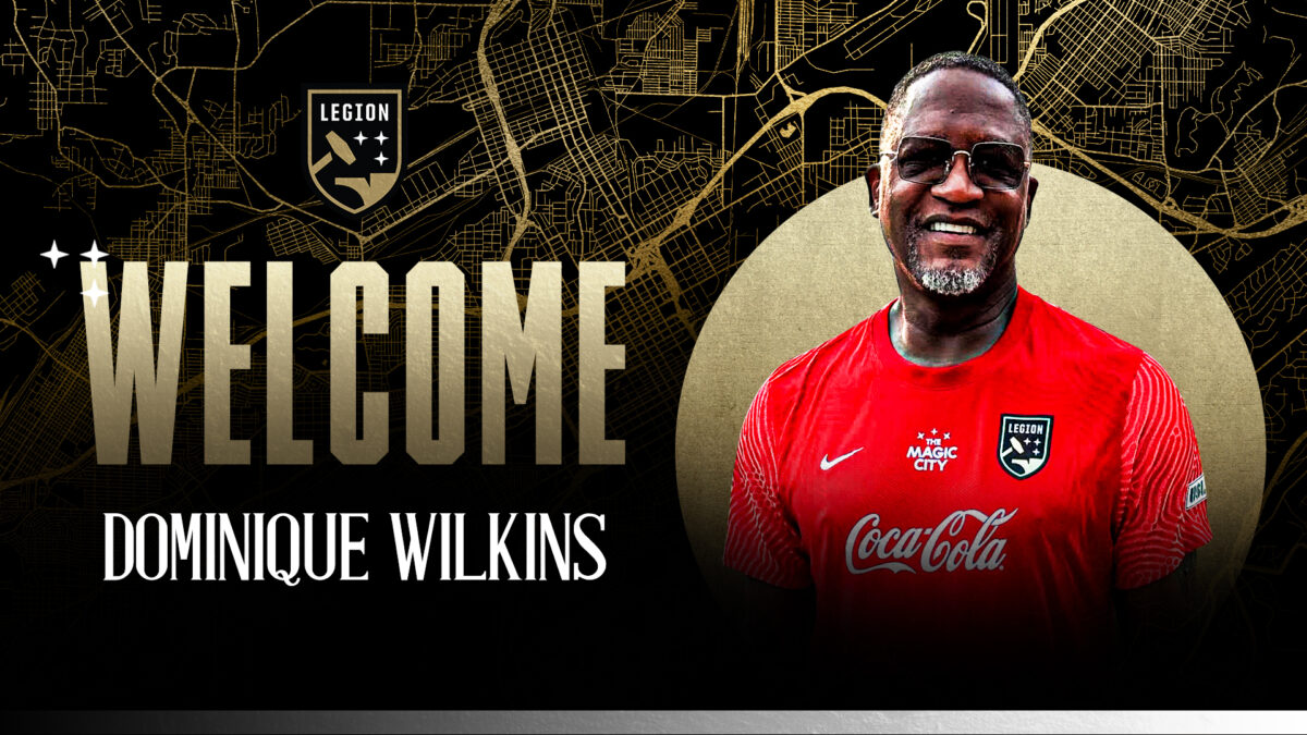 Dominique Wilkins Signed Atlanta Hawks One Hand Slam Dunk Action 8x10 Photo  - SS, image size:1200x675