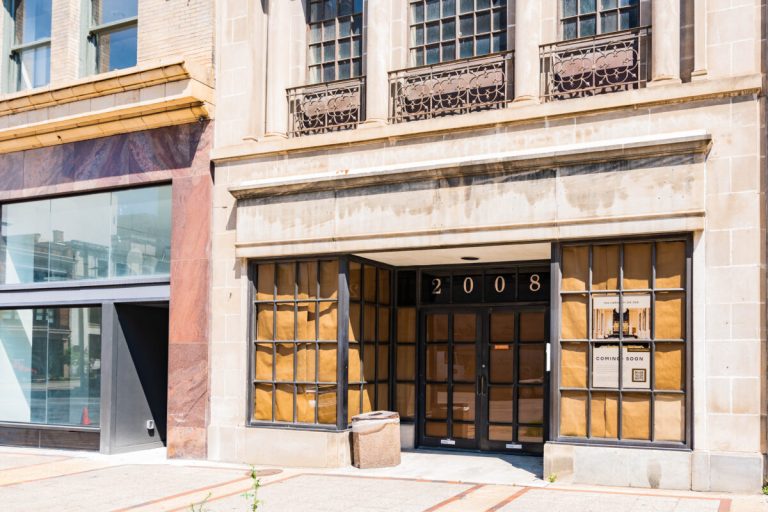NEW: cigar lounge, dog pawtique, retail development, healthy food truck + MORE NEW: cigar lounge, dog pawtique, retail development, healthy food truck + MORE