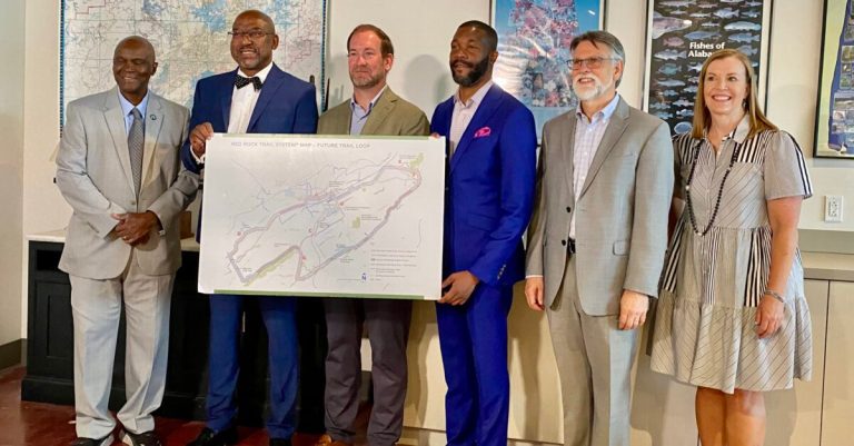 4 Jeffco mayors praise new Red Rock Action plan to create trail loop 4 Jeffco mayors praise new Red Rock Action plan to create trail loop