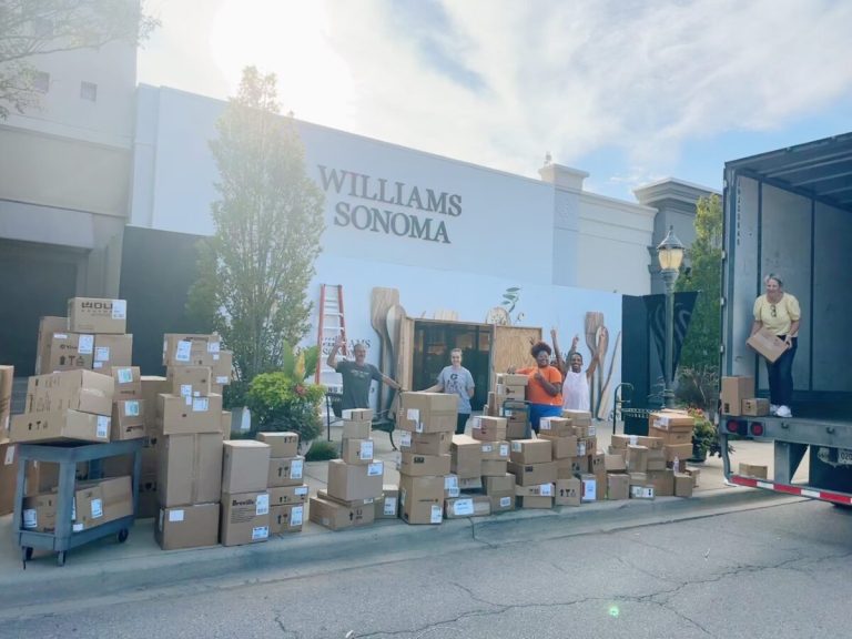 3 new stores opening at The Summit this fall 3 new stores opening at The Summit this fall
