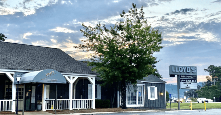 BREAKING: Lloyd’s Restaurant on Hwy 280 in Inverness to close BREAKING: Lloyd’s Restaurant on Hwy 280 in Inverness to close