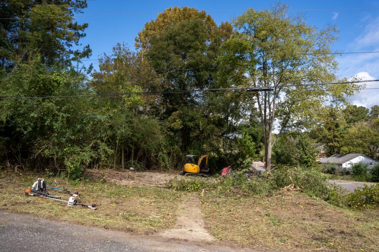 Leeds removing blighted buildings in citywide beautification project Leeds removing blighted buildings in citywide beautification project