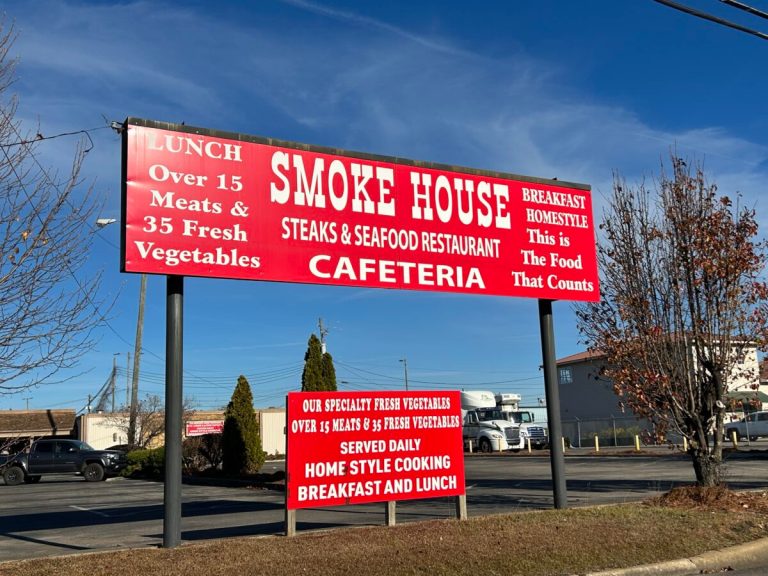 Smokehouse Steak & Seafood closing after over 60 years in Birmingham Smokehouse Steak & Seafood closing after over 60 years in Birmingham