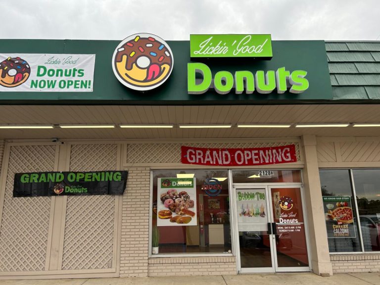 Lickin’ Good Donuts opens new location in Pelham Lickin’ Good Donuts opens new location in Pelham