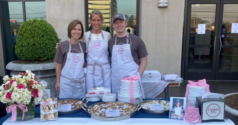 Dig into delicious food at the 21st Annual Taste of Homewood, March 21—get tickets now Dig into delicious food at the 21st Annual Taste of Homewood, March 21—get tickets now