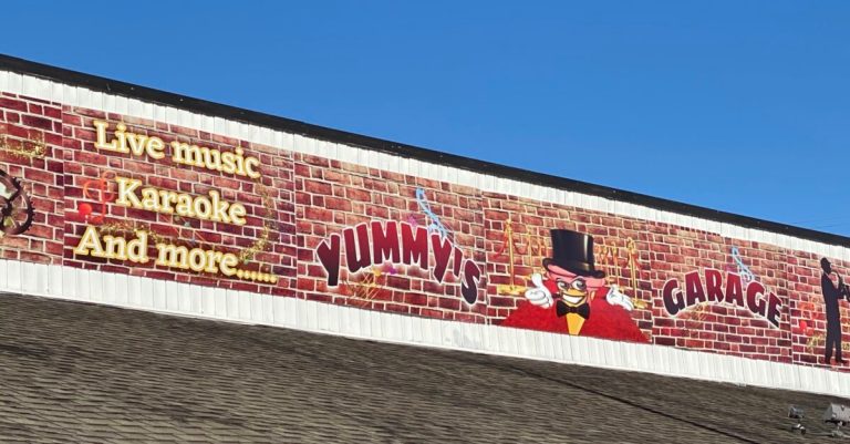 NEW: Roebuck restaurant and entertainment spot with karaoke opening NEW: Roebuck restaurant and entertainment spot with karaoke opening