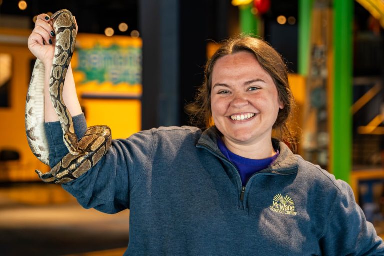 McWane’s Animal Ambassador Showdown is Dec. 1-7—vote now for your favorite creature McWane’s Animal Ambassador Showdown is Dec. 1-7—vote now for your favorite creature