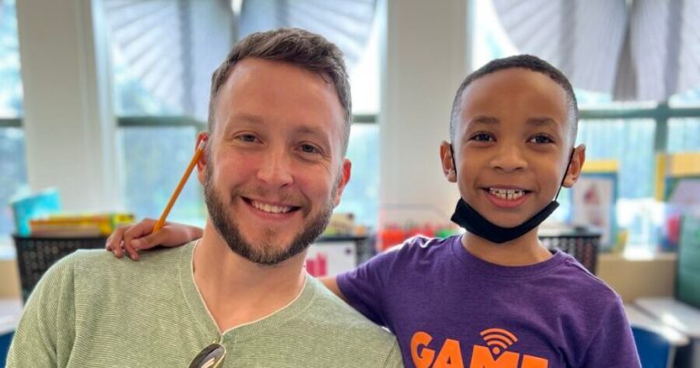 Boost local students’ reading skills—become a volunteer tutor now Boost local students’ reading skills—become a volunteer tutor now
