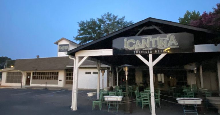 Cantina Tortilla Grill closes in West Homewood: Sol Y Luna receives full focus Cantina Tortilla Grill closes in West Homewood: Sol Y Luna receives full focus