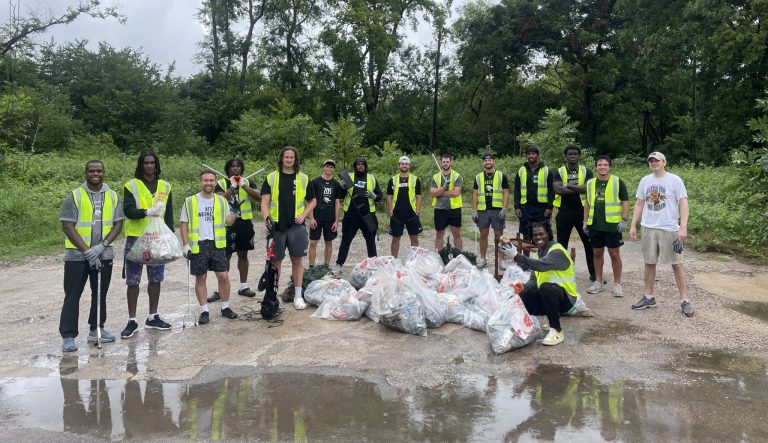 Black Warrior Riverkeeper volunteers remove 100,000 pounds of litter from watershed Black Warrior Riverkeeper volunteers remove 100,000 pounds of litter from watershed