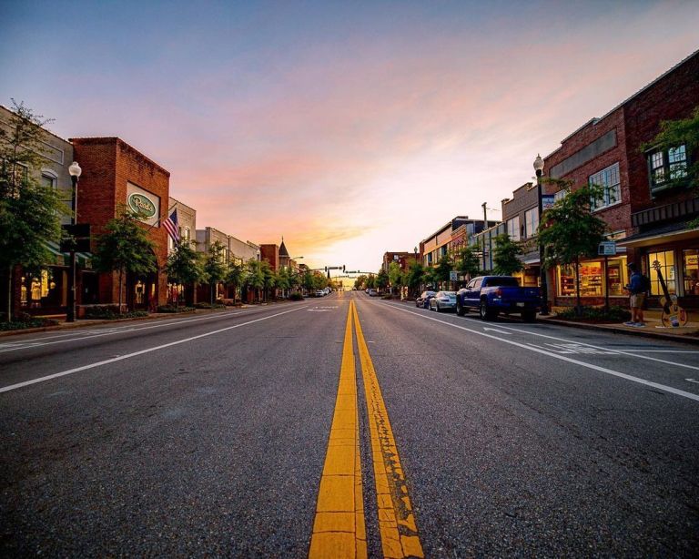 Plan your fall trip to Tupelo, MS–festivals, food + more Plan your fall trip to Tupelo, MS–festivals, food + more