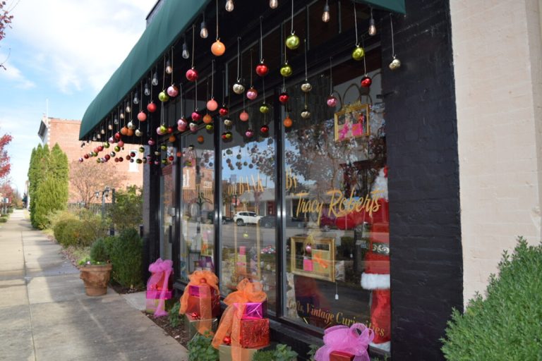 Your guide to quaint holiday shopping + festivities in Morgan County Your guide to quaint holiday shopping + festivities in Morgan County