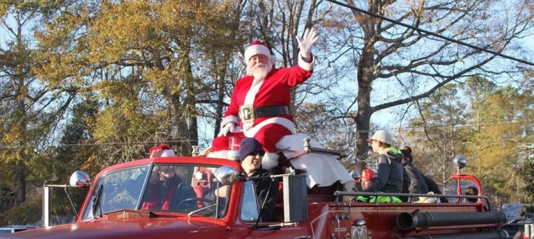 15 Greater Birmingham parades that will make your December shine—floats, fun themes + good times for all ages 15 Greater Birmingham parades that will make your December shine—floats, fun themes + good times for all ages