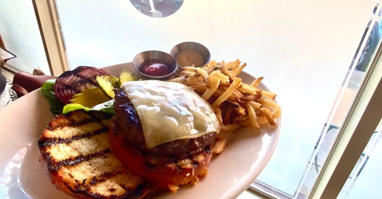 Chez Fonfon: Best cheeseburger in Alabama again Chez Fonfon: Best cheeseburger in Alabama again