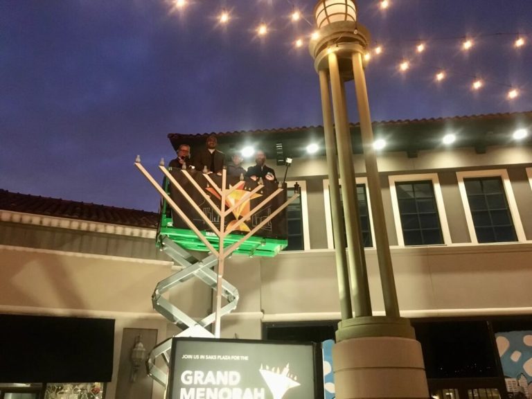 8 Chanukah celebrations + menorah lightings in Birmingham 8 Chanukah celebrations + menorah lightings in Birmingham