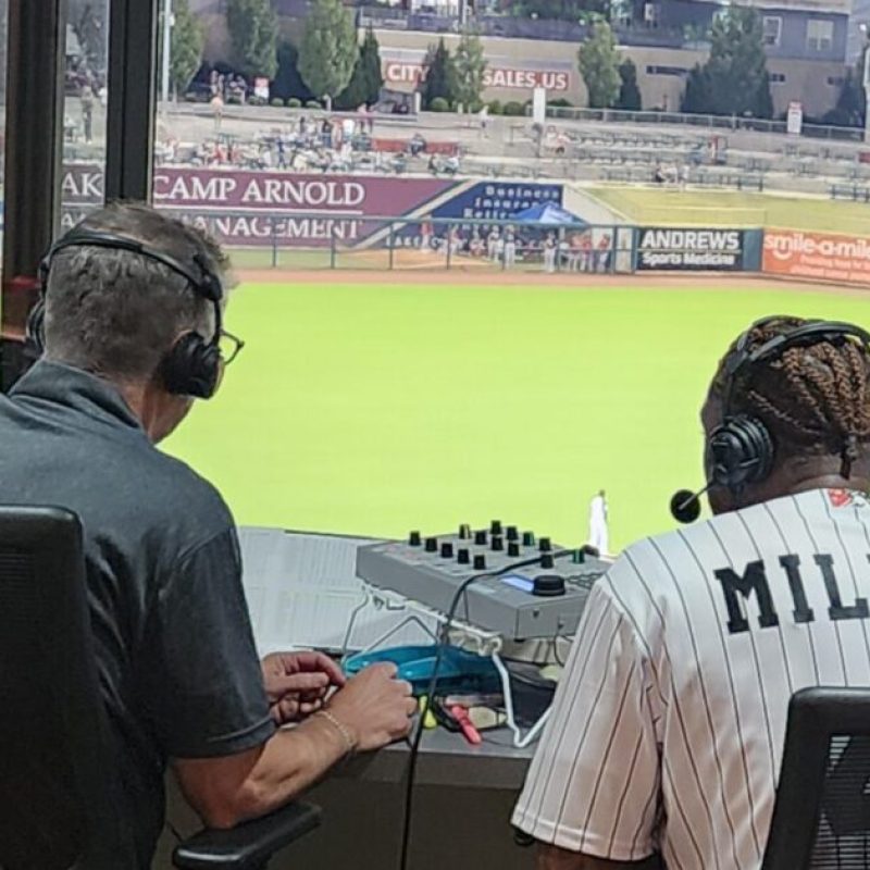 Curt Bloom stepping down after 33 seasons with Birmingham Barons Curt Bloom stepping down after 33 seasons with Birmingham Barons