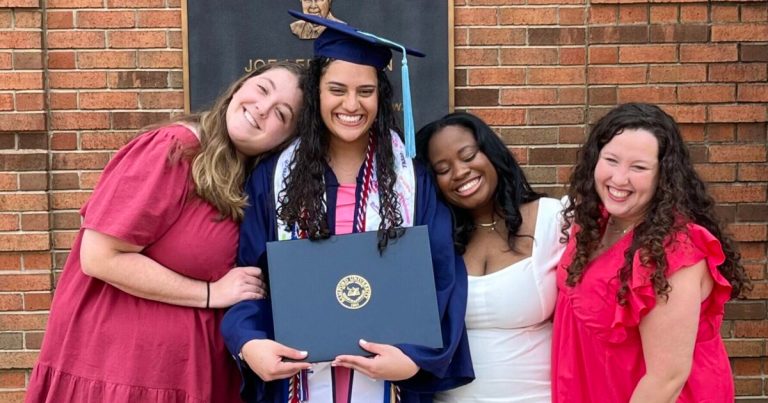 How to celebrate your grad in Birmingham—eat, drink, gifts + more How to celebrate your grad in Birmingham—eat, drink, gifts + more