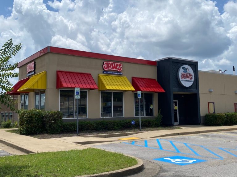 JAWS Chicken & Seafood to open second Alabama location in Midfield JAWS Chicken & Seafood to open second Alabama location in Midfield