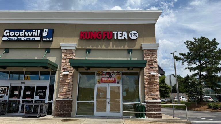 Kung Fu Tea to open first Birmingham location on Highway 280 Kung Fu Tea to open first Birmingham location on Highway 280