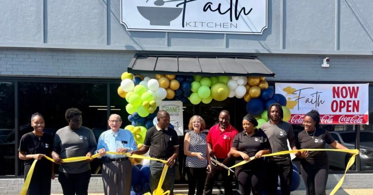 New meat and 3 restaurant opens in Adamsville New meat and 3 restaurant opens in Adamsville