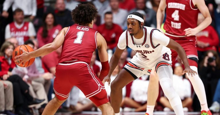 Auburn vs. Houston: Major college basketball showdown coming to Birmingham this fall Auburn vs. Houston: Major college basketball showdown coming to Birmingham this fall